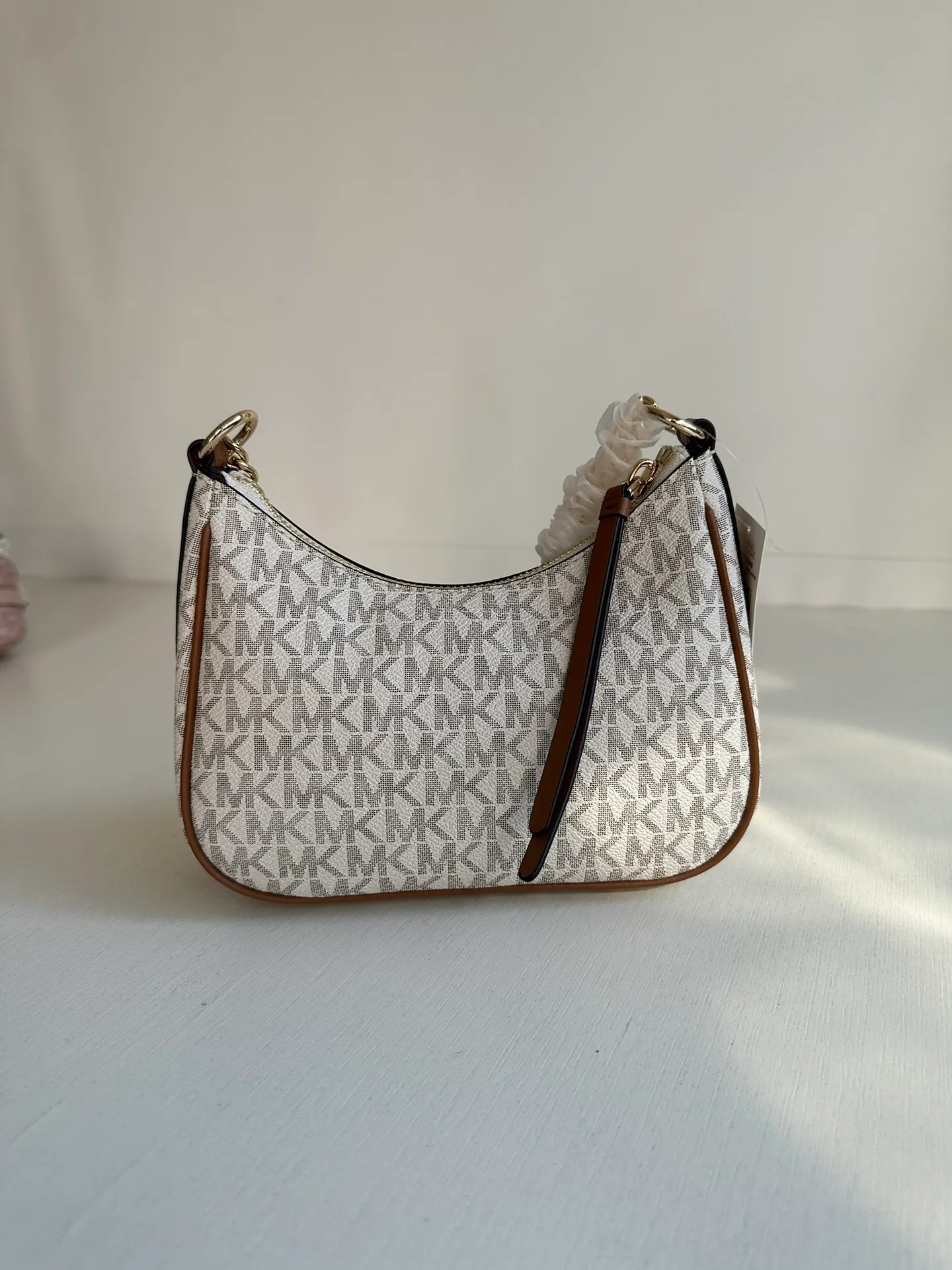 All Categories Official Website "Brand Women's Bags" Women's Bags 💙 MK 2023 New MK Crossbody Bag
